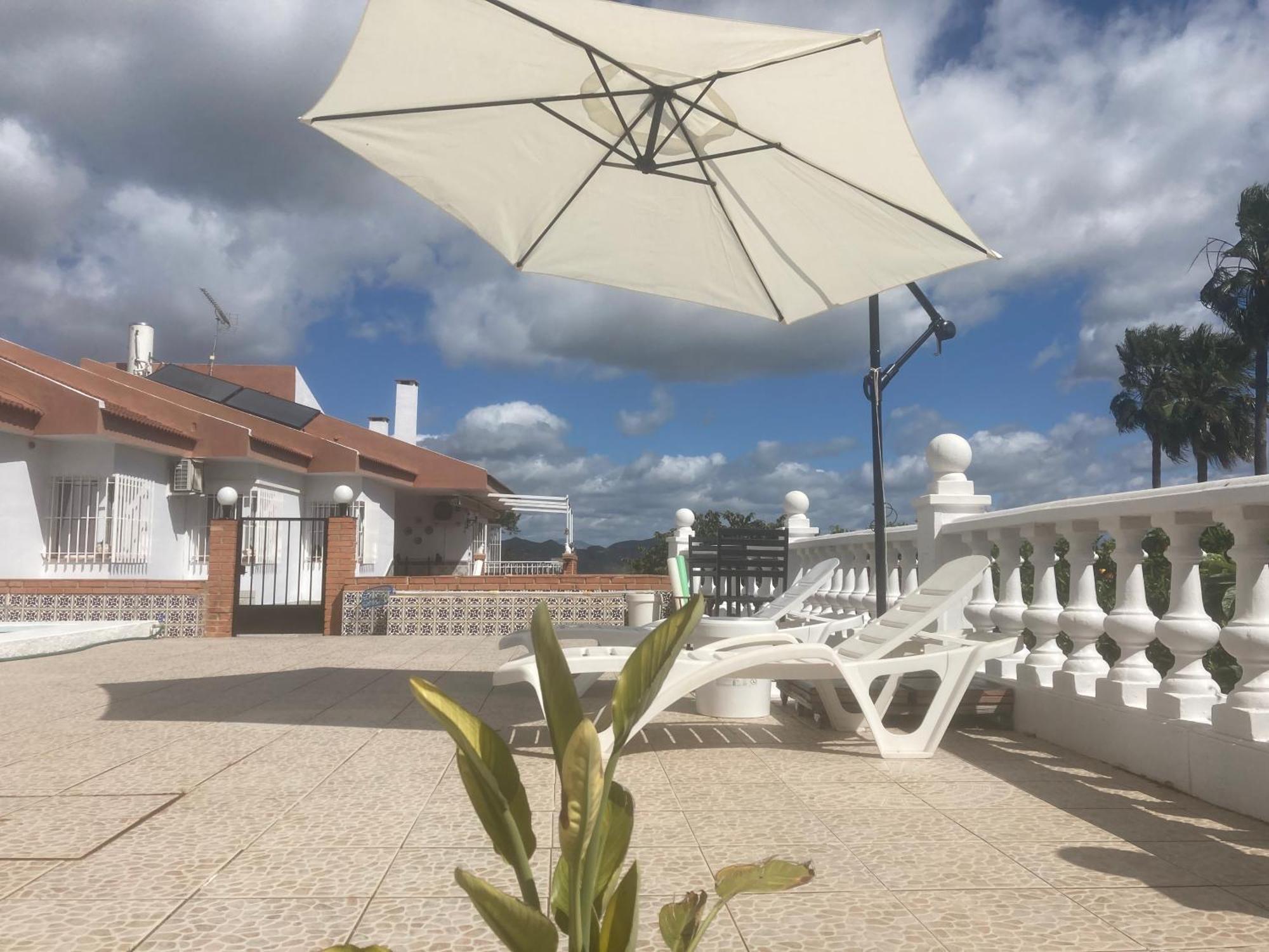 Vakantieverblijf Villa Kluever Алаурін-де-ла-Торре Екстер'єр фото